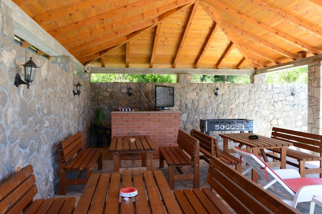 Apartments Vila Lazarevic Tivat Luaran gambar