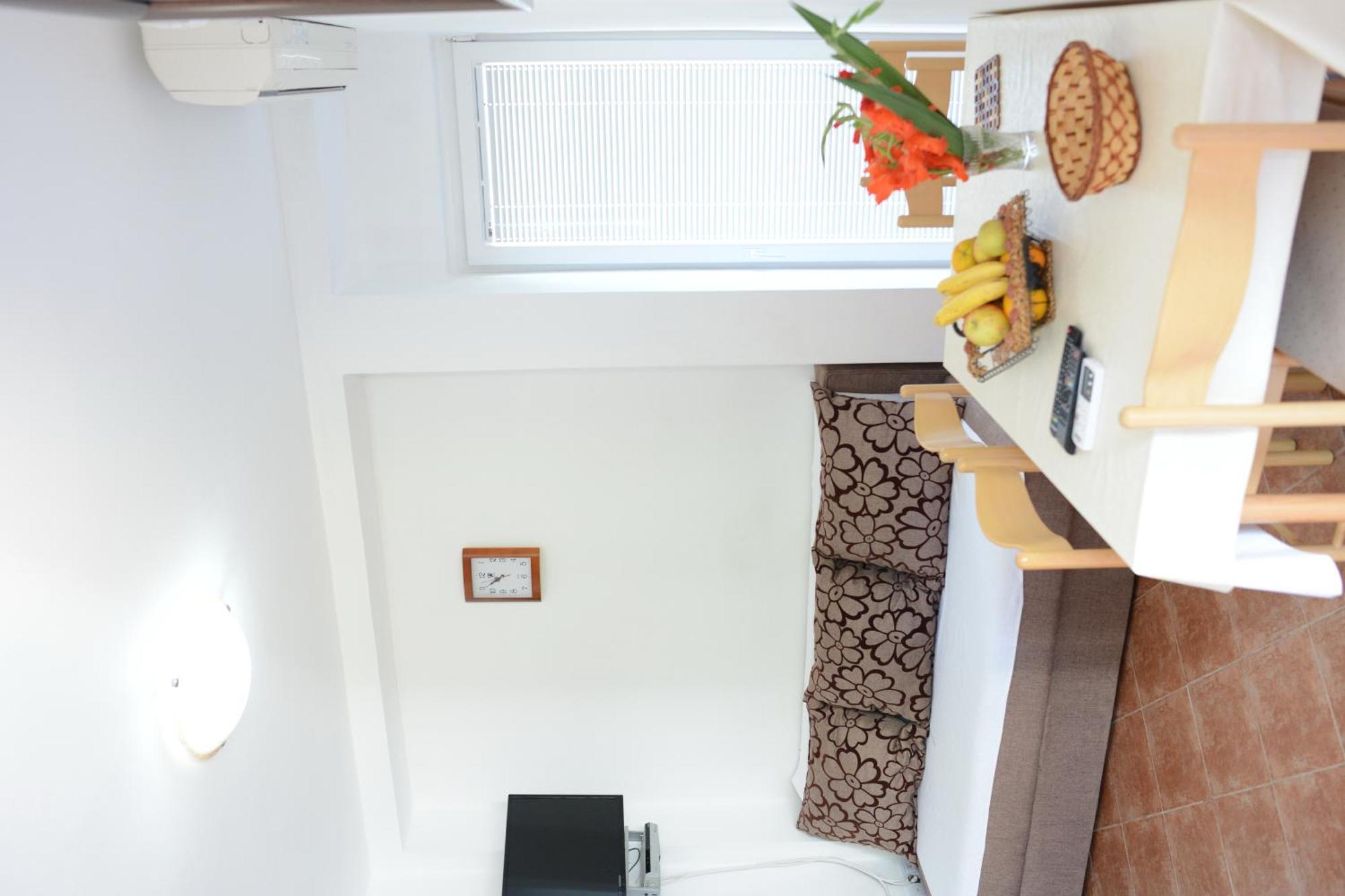 Apartments Vila Lazarevic Tivat Bilik gambar